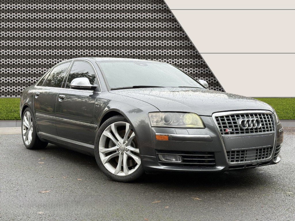 Used 2009 Audi S8 image 1