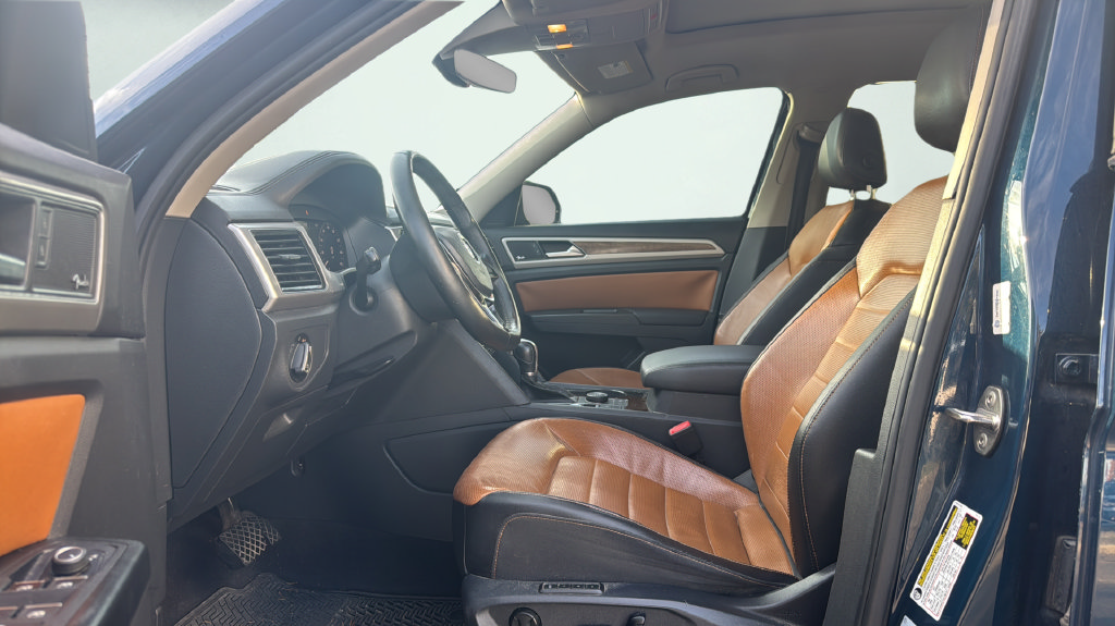 Used 2018 Volkswagen Atlas SEL Premium AWD/4WD image 14