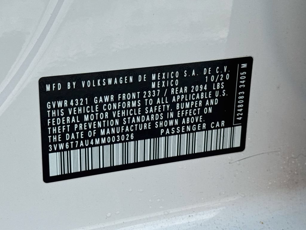 Used 2021 Volkswagen GTI SE FWD image 32
