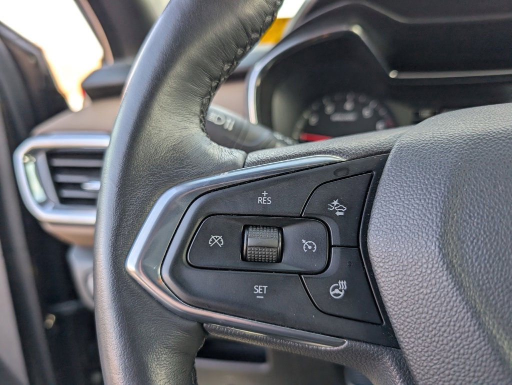 Used 2022 Chevrolet TrailBlazer ACTIV w/ Convenience Package image 11