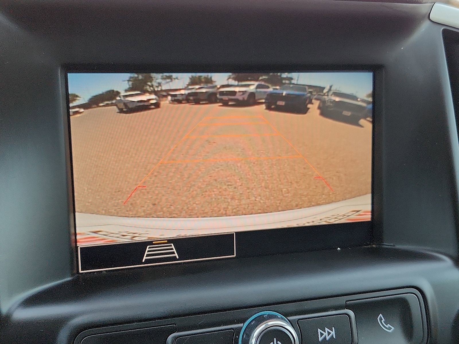 Used 2023 GMC Terrain SLE AWD/4WD image 19