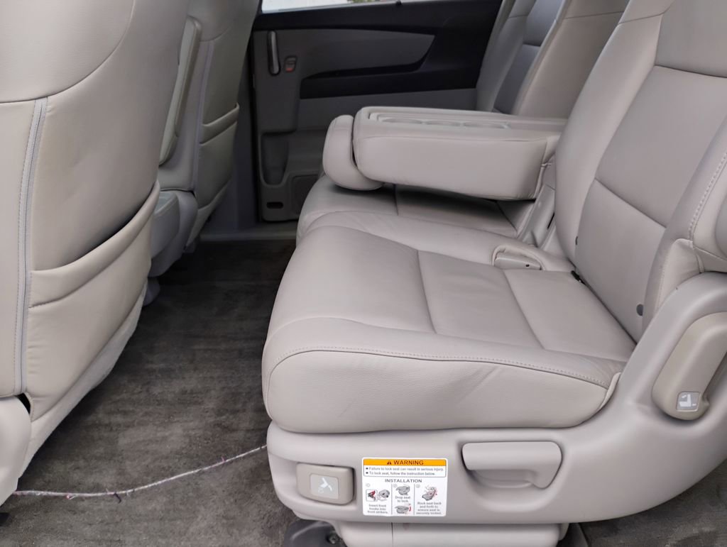 Used 2012 Honda Odyssey EX-L image 22