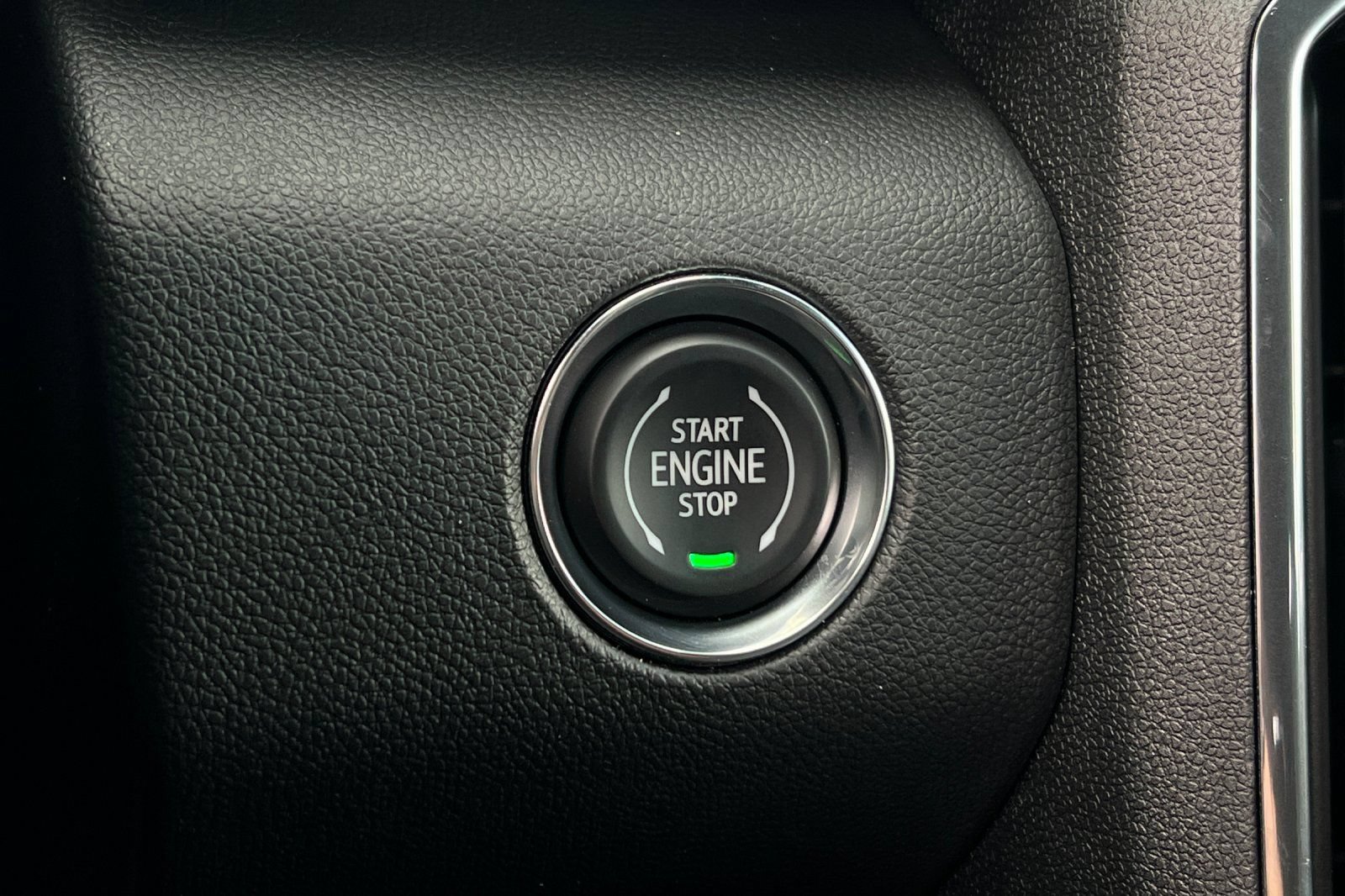 New 2026 GMC Acadia Elevation w/ Black Edition FWD image 25