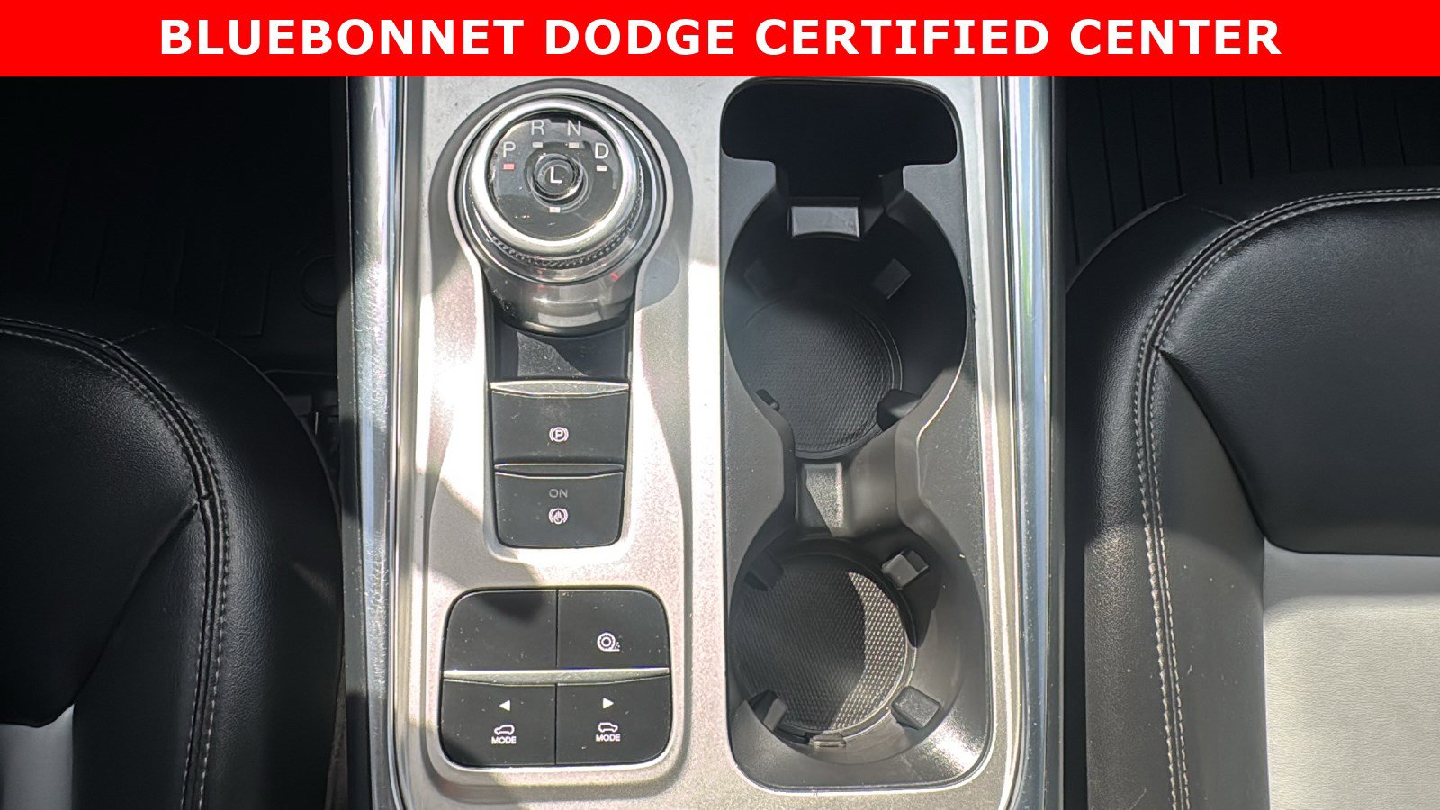 Used 2022 Ford Explorer XLT w/ Equipment Group 202A image 19