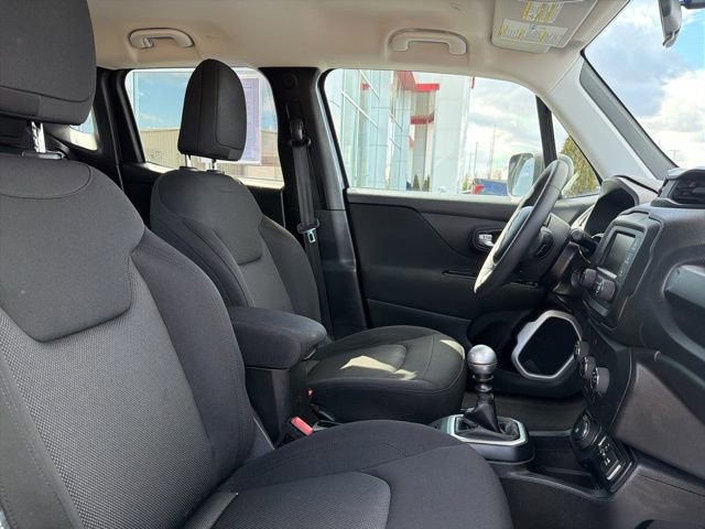 Used 2018 Jeep Renegade Sport w/ Power & Air Group image 27