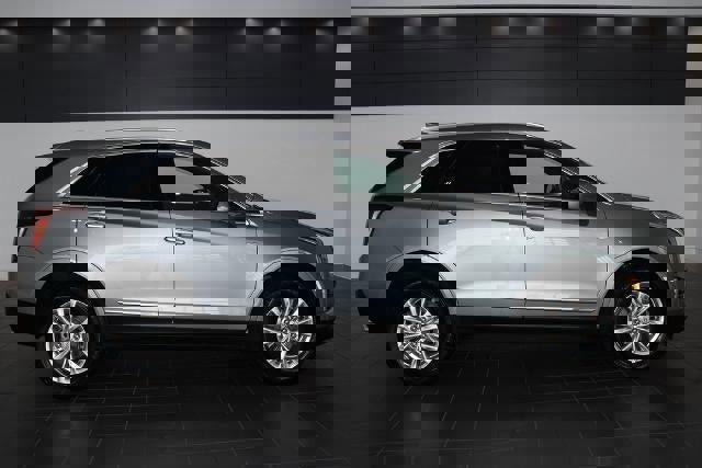 Certified 2024 Cadillac XT5 Luxury image 5