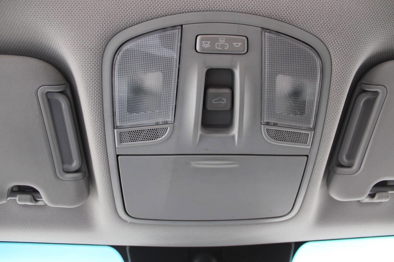 Used 2020 Hyundai Elantra GT w/ Style Package 02 image 28