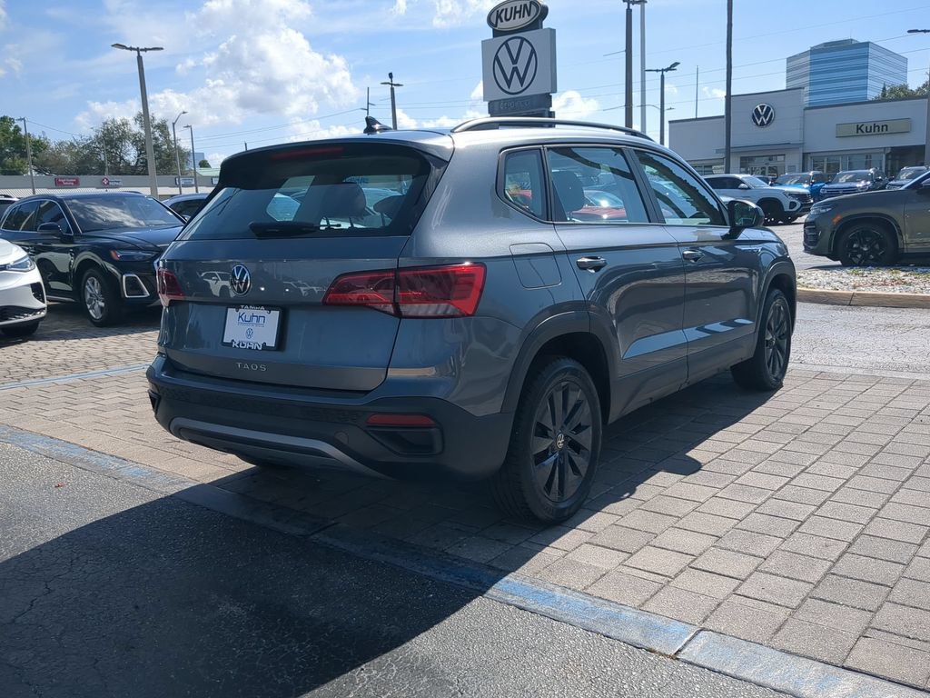 Used 2024 Volkswagen Taos S FWD image 4
