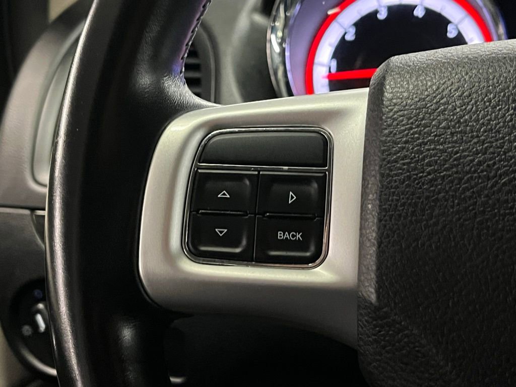 Used 2020 Dodge Grand Caravan SE w/ Rear Park Assist Package image 20