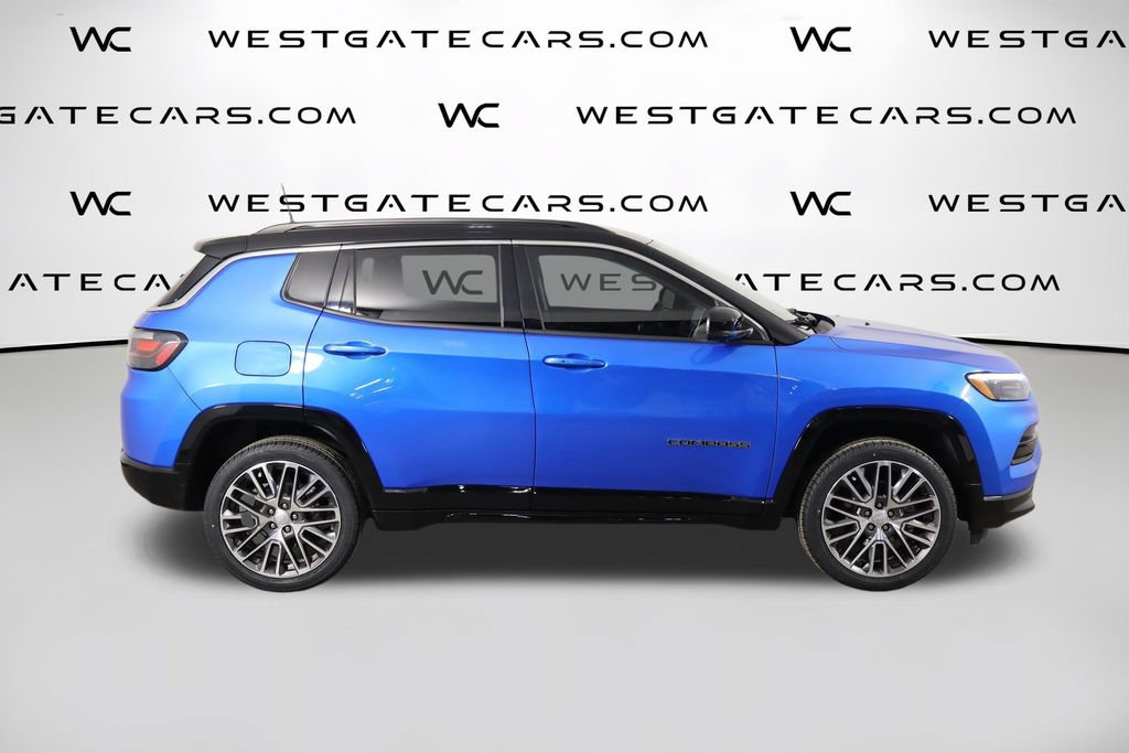 Used 2022 Jeep Compass Limited w/ Elite Group AWD/4WD image 57