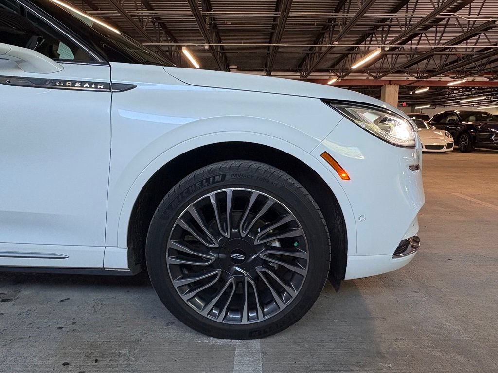 Used 2020 Lincoln Corsair Reserve w/ Equipment Group 202A AWD/4WD image 11
