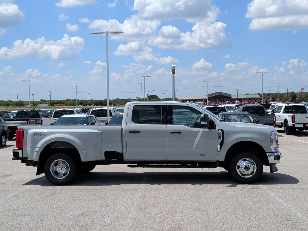 New 2026 Ford F350 XLT AWD/4WD image 9