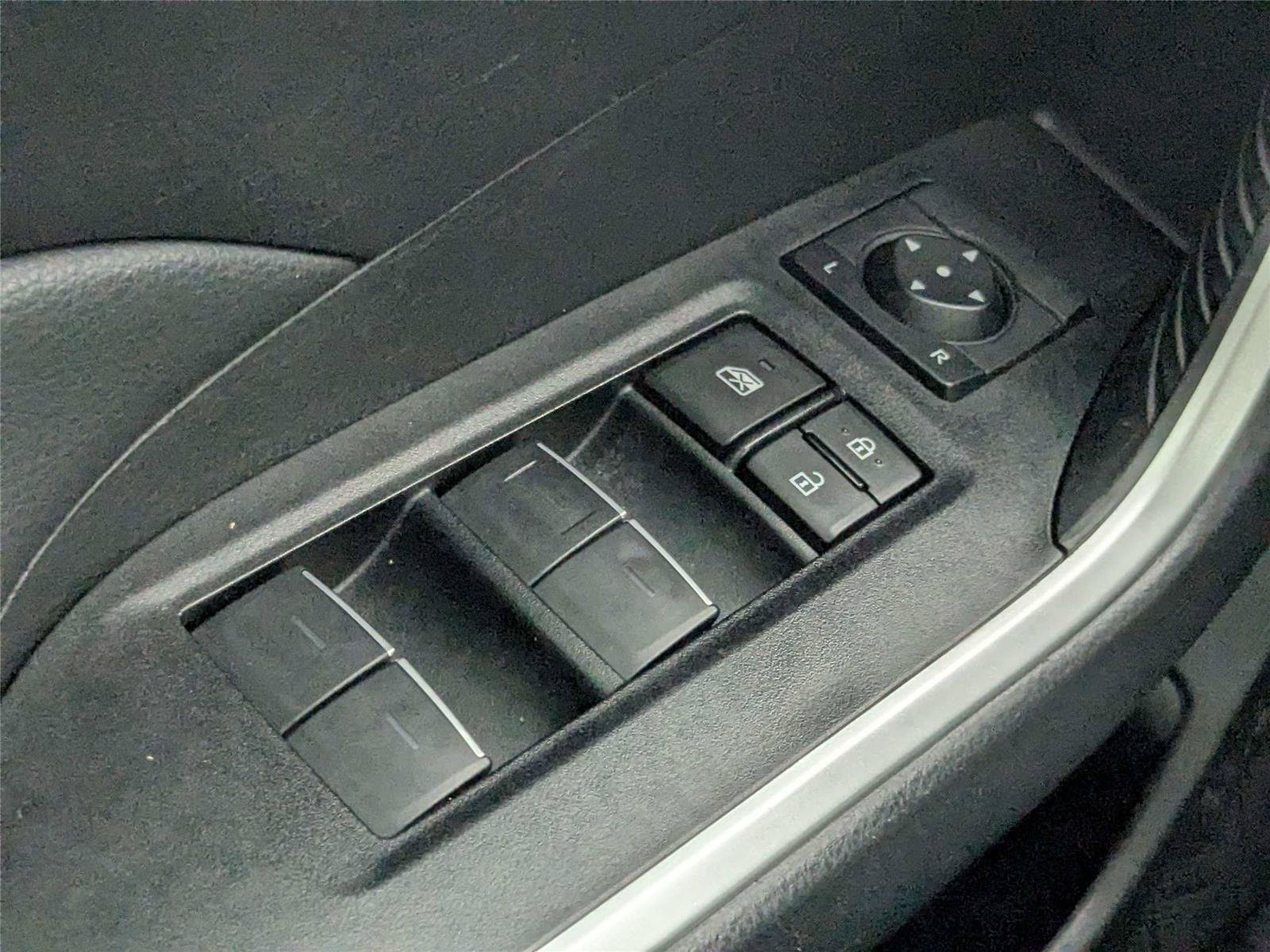 Used 2023 Toyota RAV4 XLE w/ Convenience Package FWD image 16