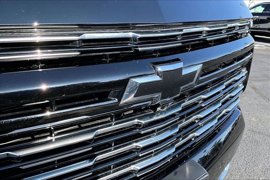 Used 2025 Chevrolet Tahoe High Country image 29