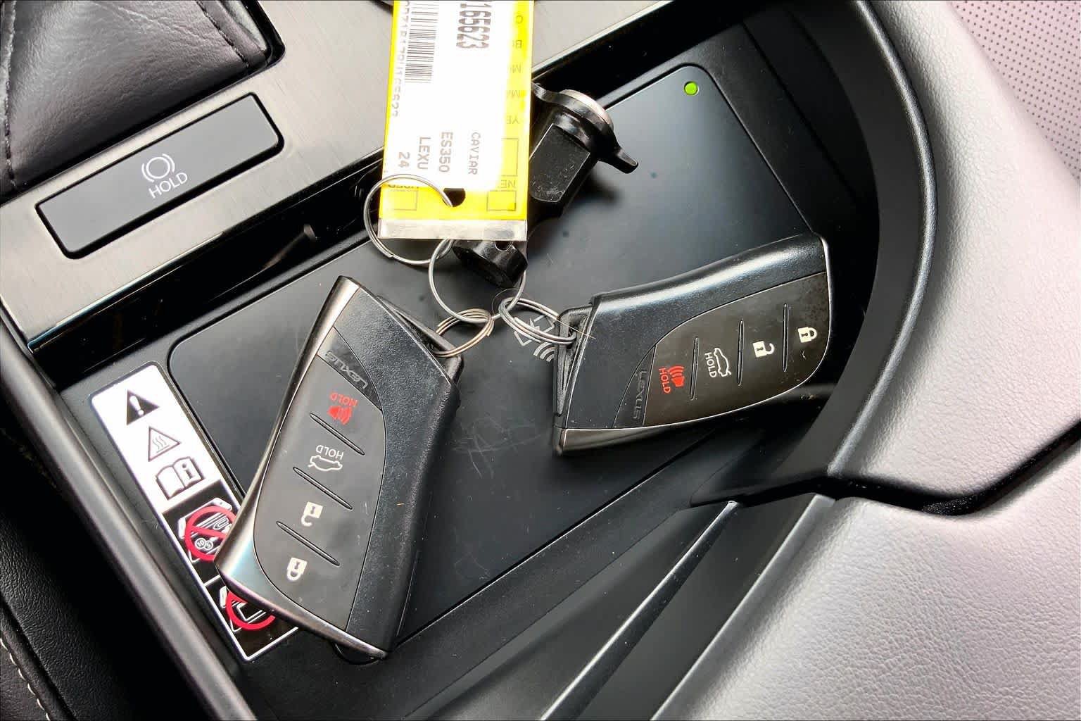 Certified 2024 Lexus ES 350 w/ Premium Package FWD image 15