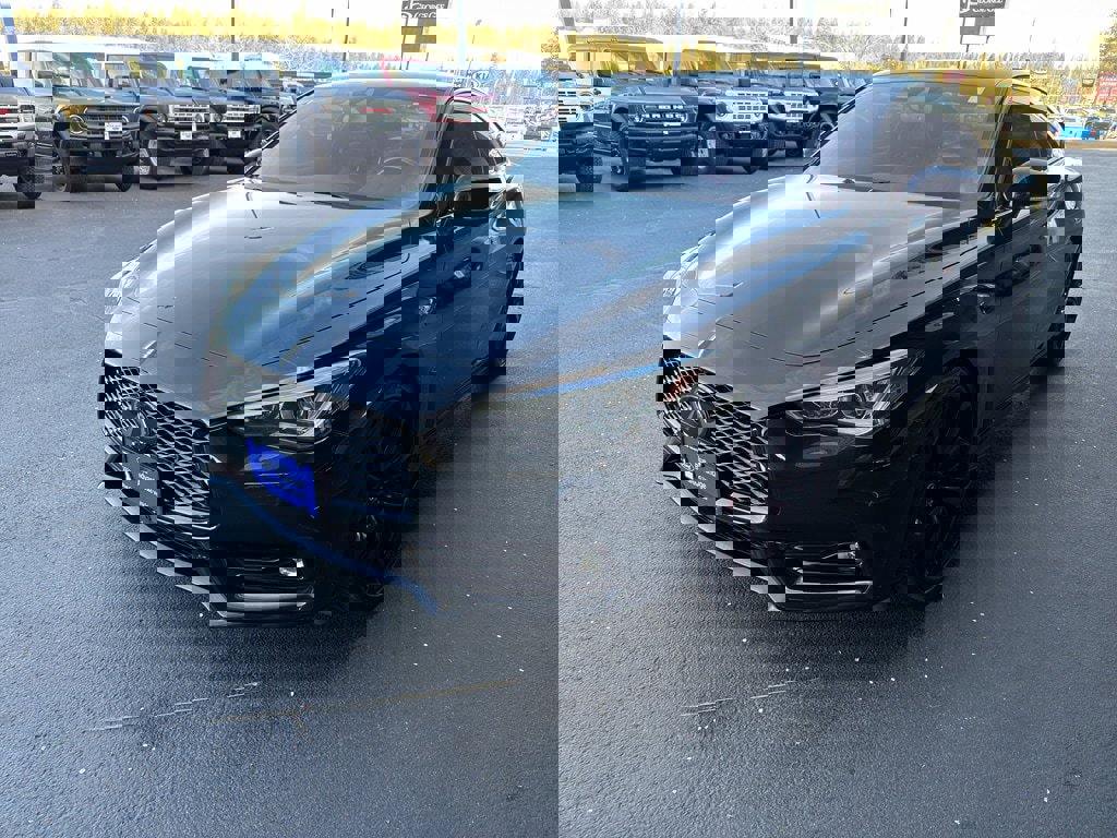 Used 2021 INFINITI Q60 Red Sport 400 AWD/4WD image 3