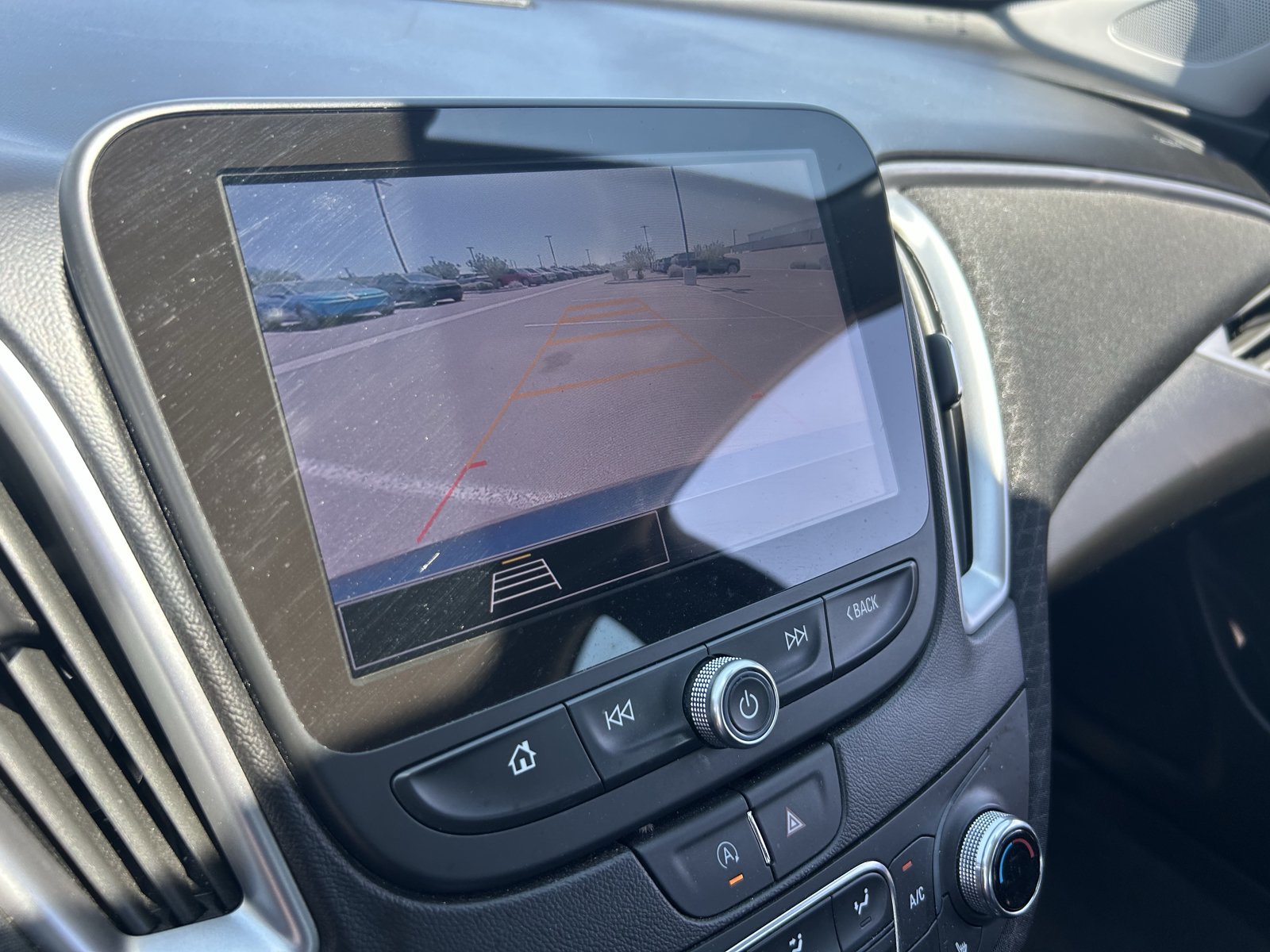 Used 2024 Chevrolet Malibu LT FWD image 30