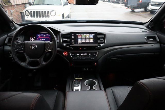 Used 2024 Honda Passport TrailSport image 41