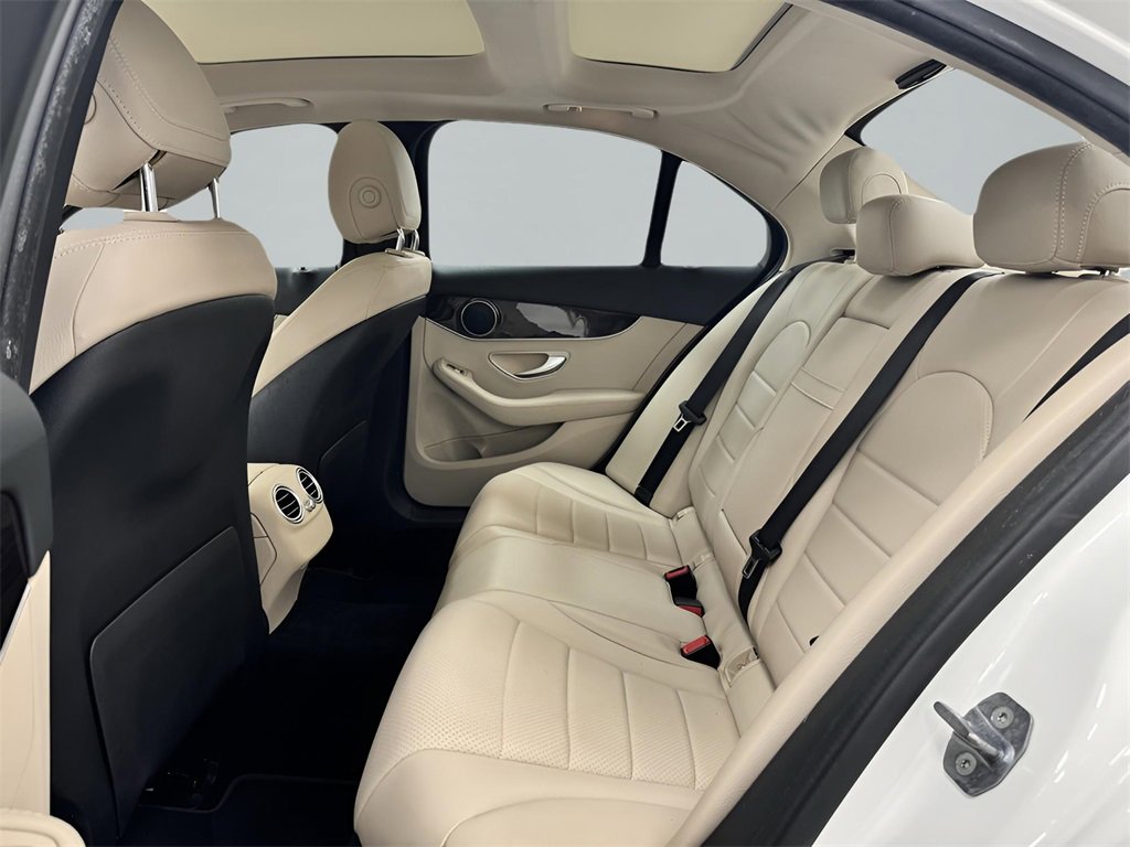 Used 2017 Mercedes-Benz C 300 4MATIC Sedan image 11