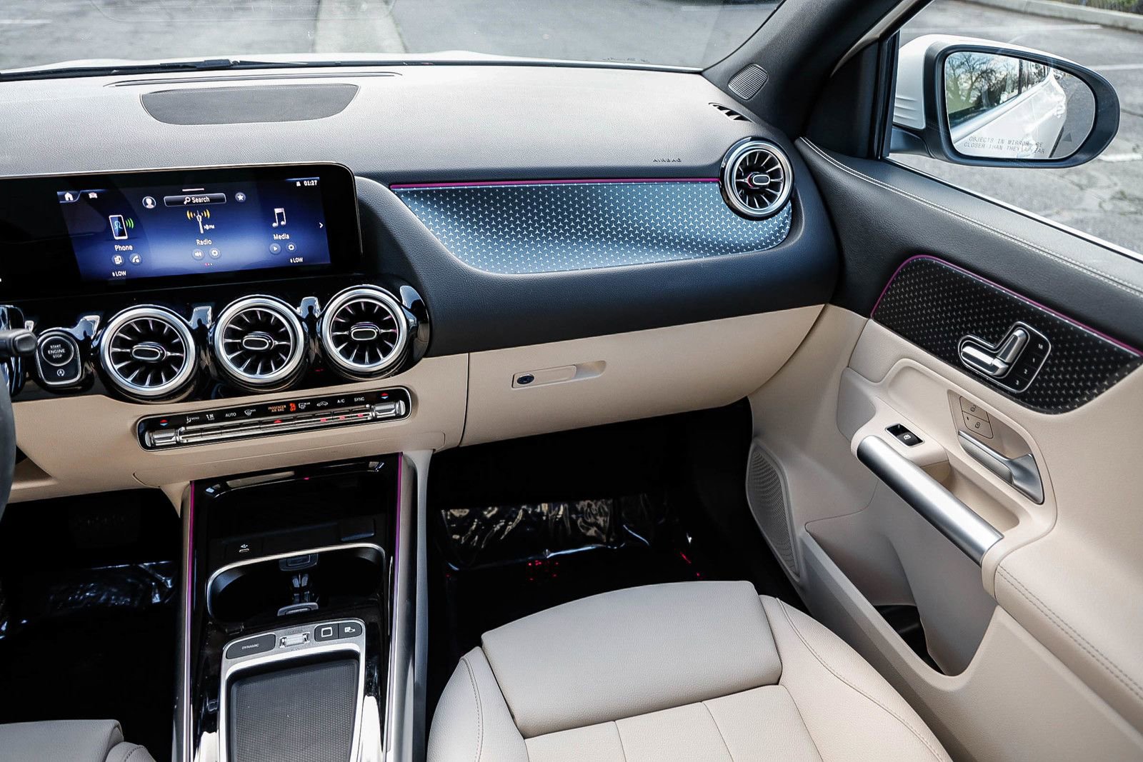 Certified 2025 Mercedes-Benz GLA 250 image 15