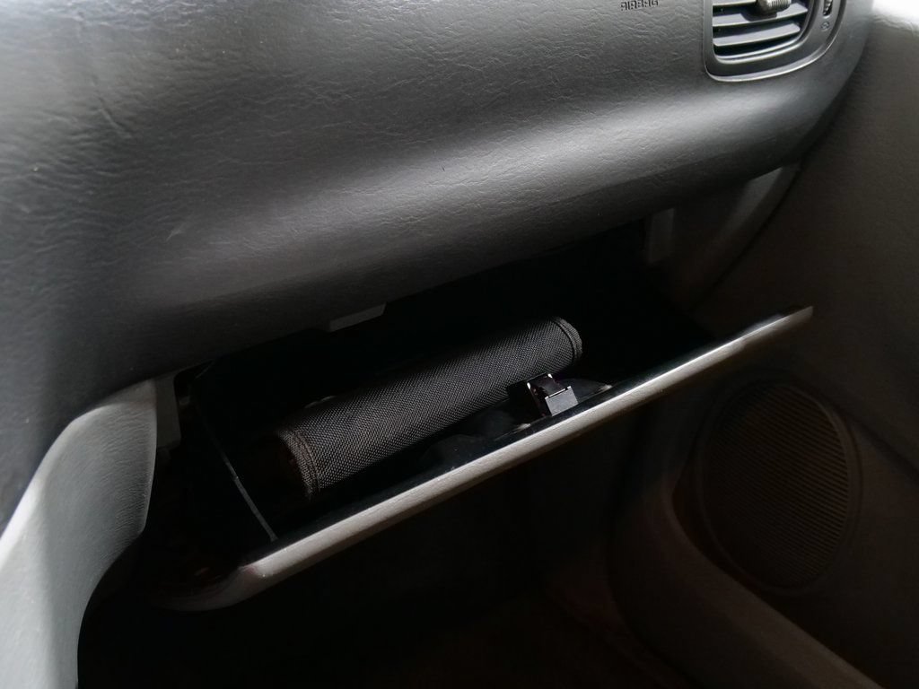 Used 2007 Dodge Caravan SXT w/ Popular Equipment Group I FWD image 32