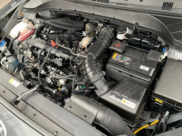 Certified 2023 Hyundai Kona Limited w/ Cargo Package image 27