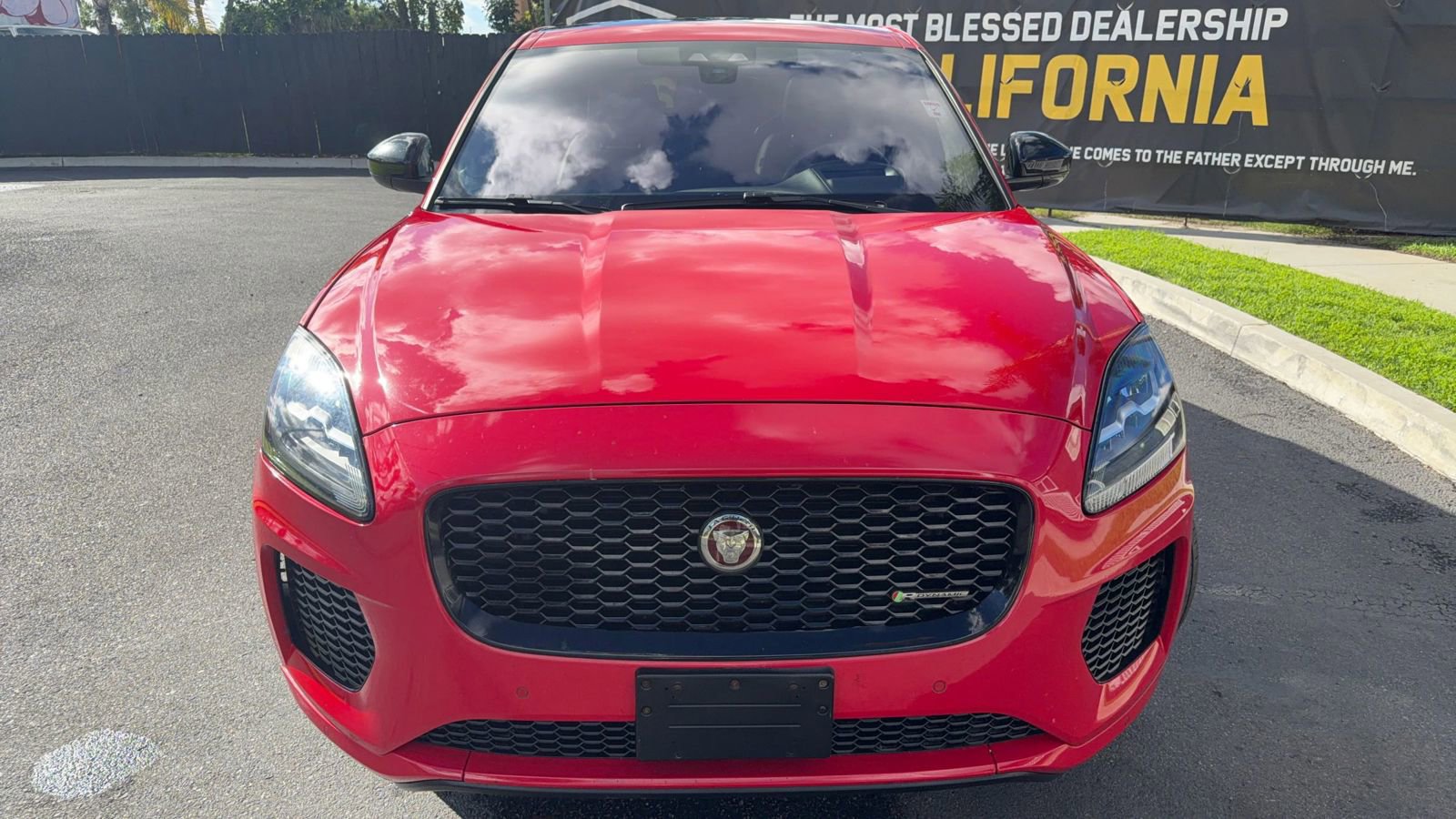 Used 2018 Jaguar E-PACE First Edition image 4