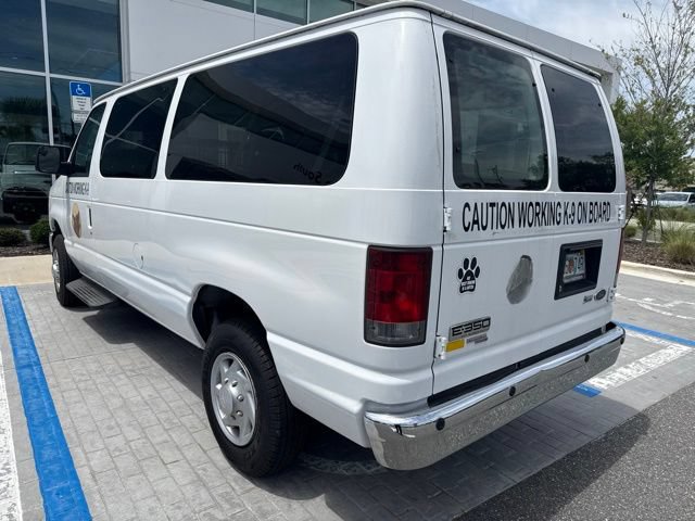 Used 2011 Ford E-350 and Econoline 350 XLT RWD image 9