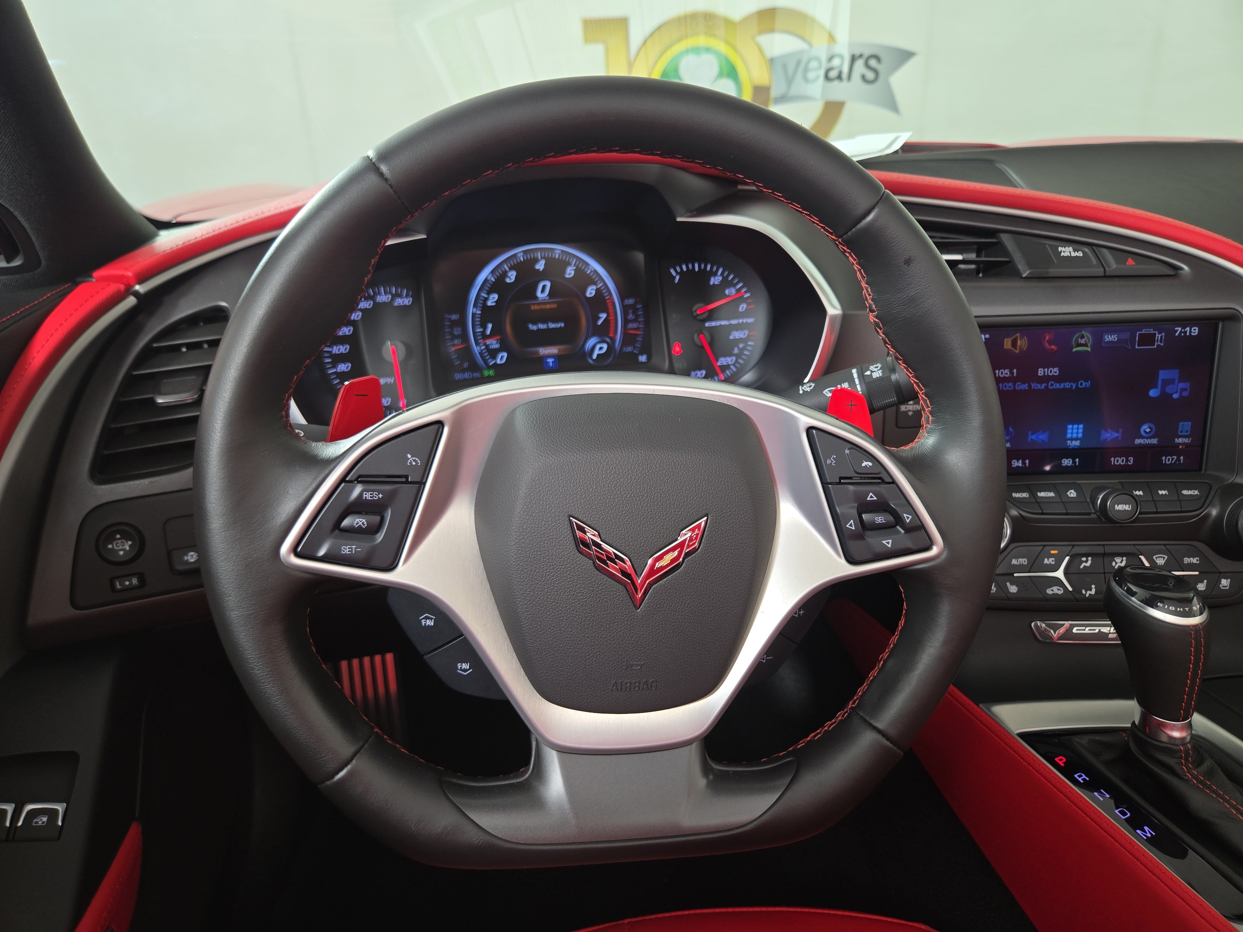 Used 2019 Chevrolet Corvette Stingray Convertible w/ 2LT Preferred Equipment Group RWD image 14