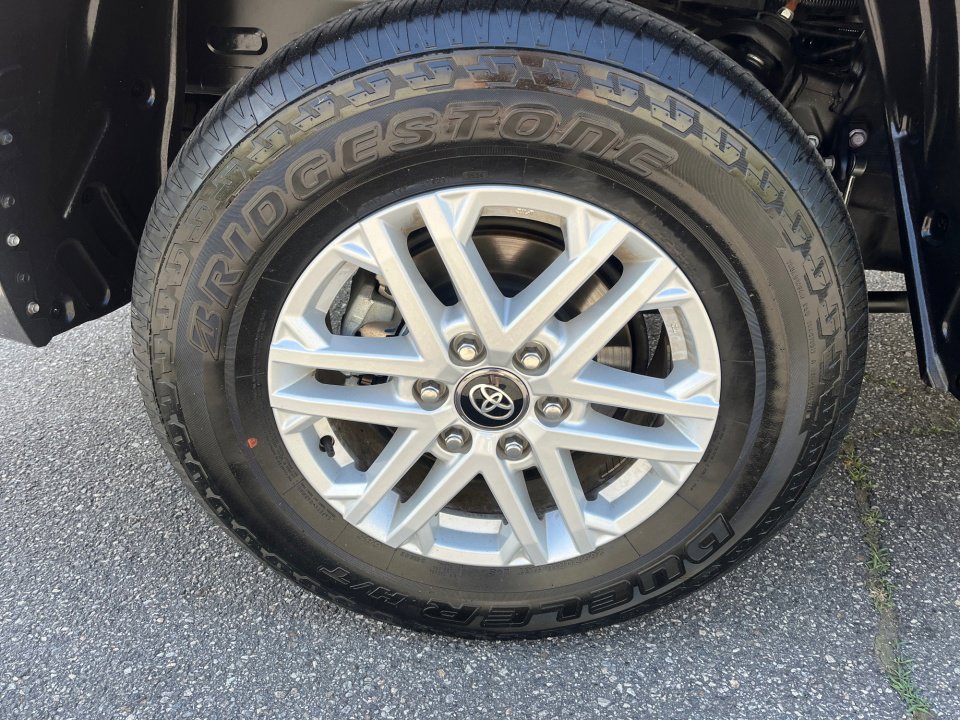 Certified 2025 Toyota Tundra SR5 image 25