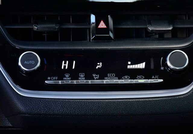 Used 2024 Toyota Corolla LE image 20