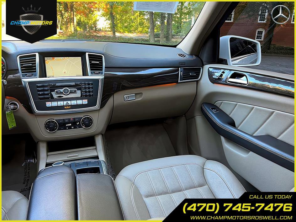 Used 2016 Mercedes-Benz GL 450 4MATIC image 33