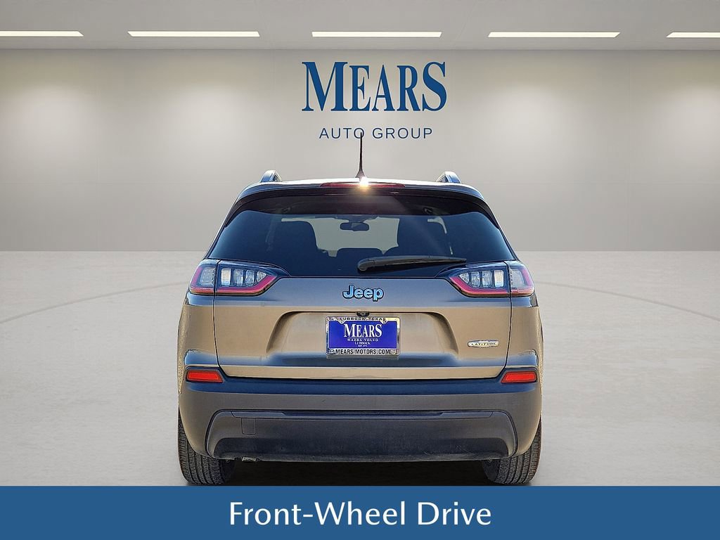 Used 2019 Jeep Cherokee Latitude w/ Popular Appearance Group image 5