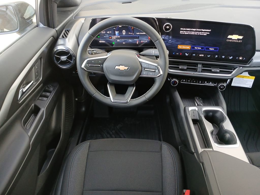 New 2026 Chevrolet Equinox EV LT image 12