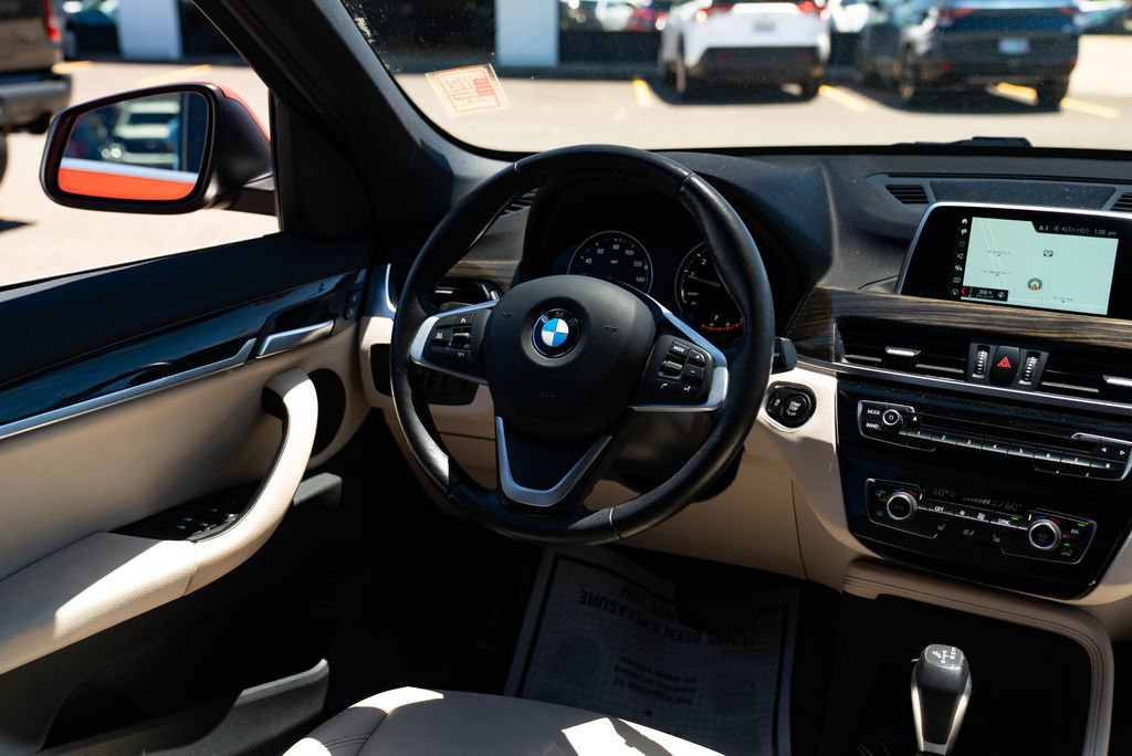 Used 2018 BMW X1 xDrive28i w/ Convenience Package AWD/4WD image 9