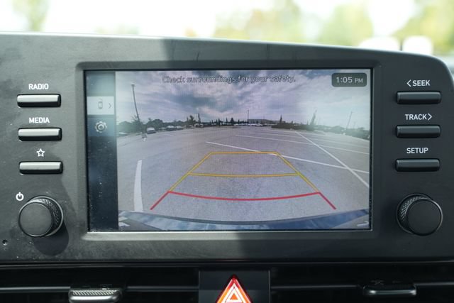 Used 2025 Hyundai Elantra Sport FWD image 28