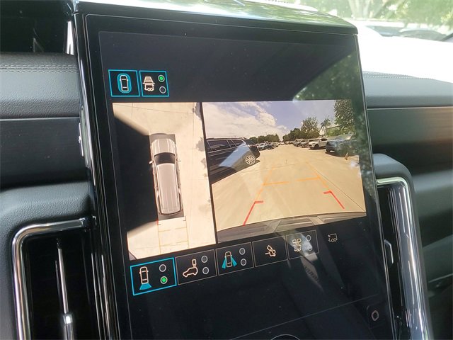 New 2025 GMC Yukon XL Denali w/ Denali Reserve Package image 12