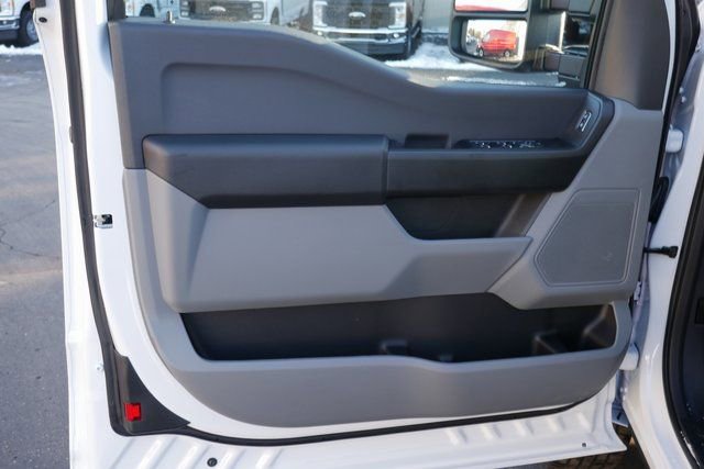 New 2026 Ford F250 XL w/ XL Driver Assist Package image 12