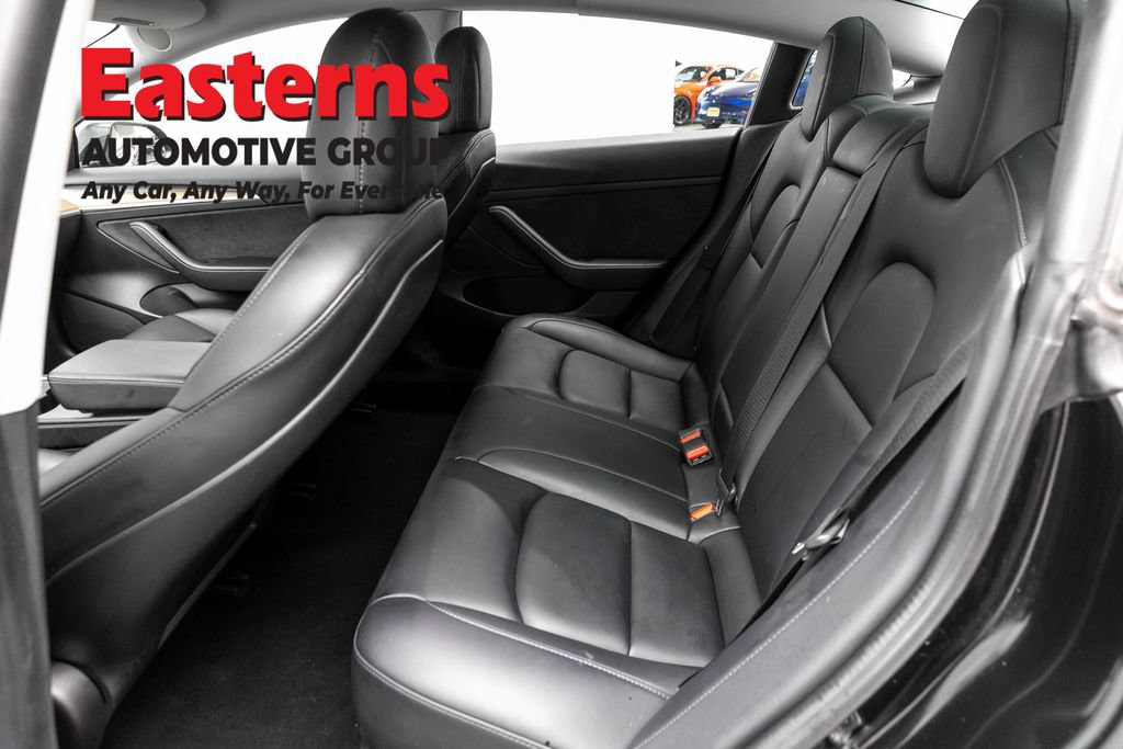 Used 2021 Tesla Model 3 Standard Range Plus RWD image 16