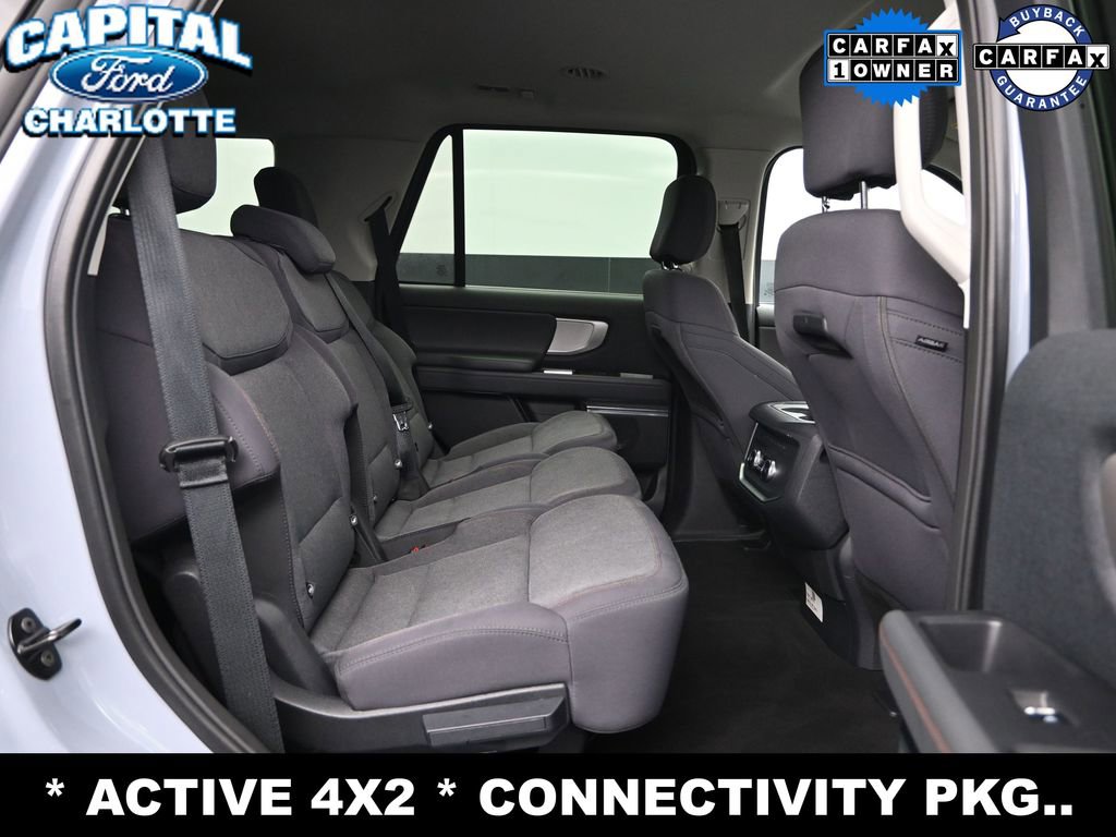 Used 2025 Ford Expedition Active image 13