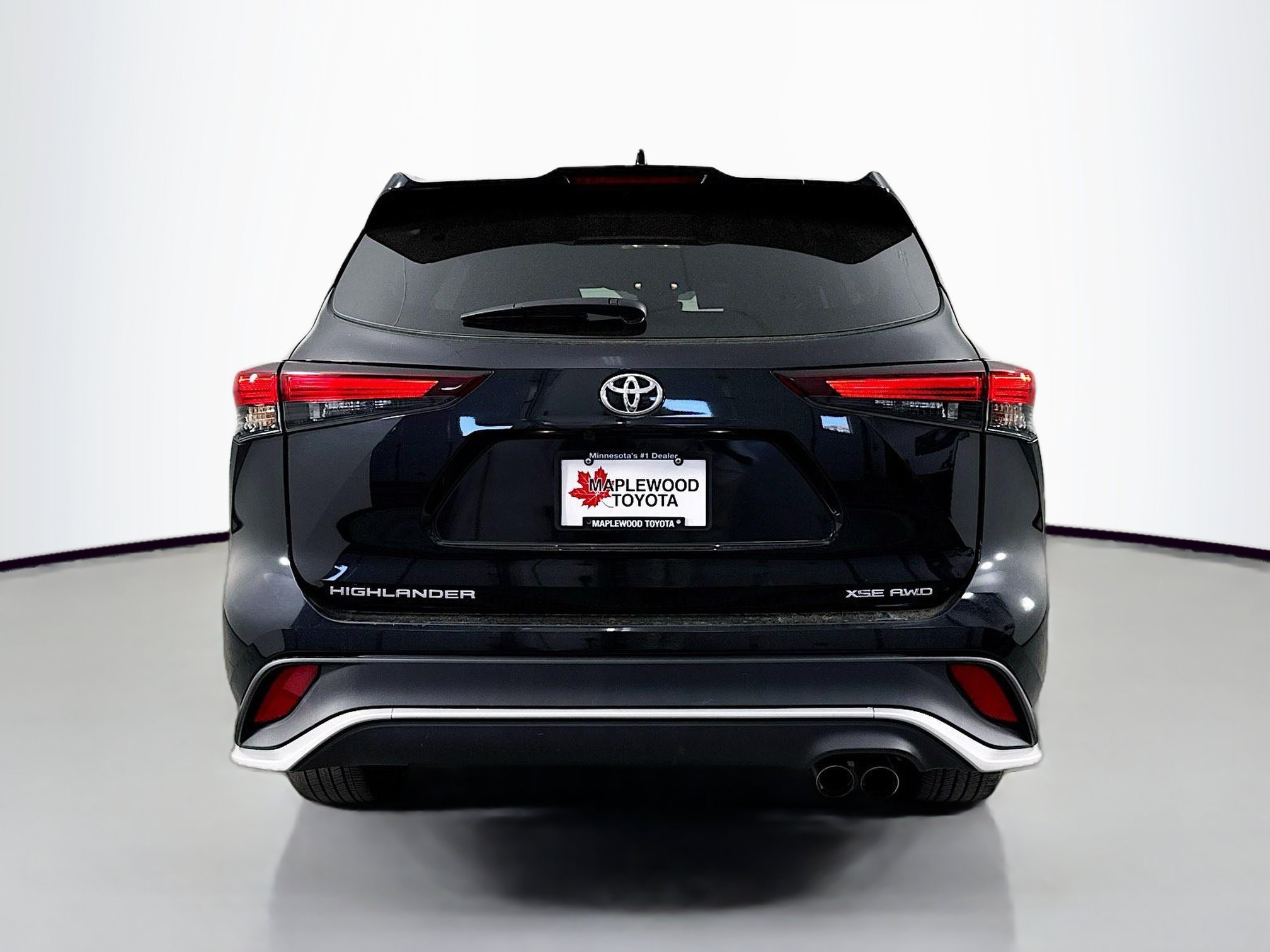 Certified 2025 Toyota Highlander XSE AWD/4WD image 6