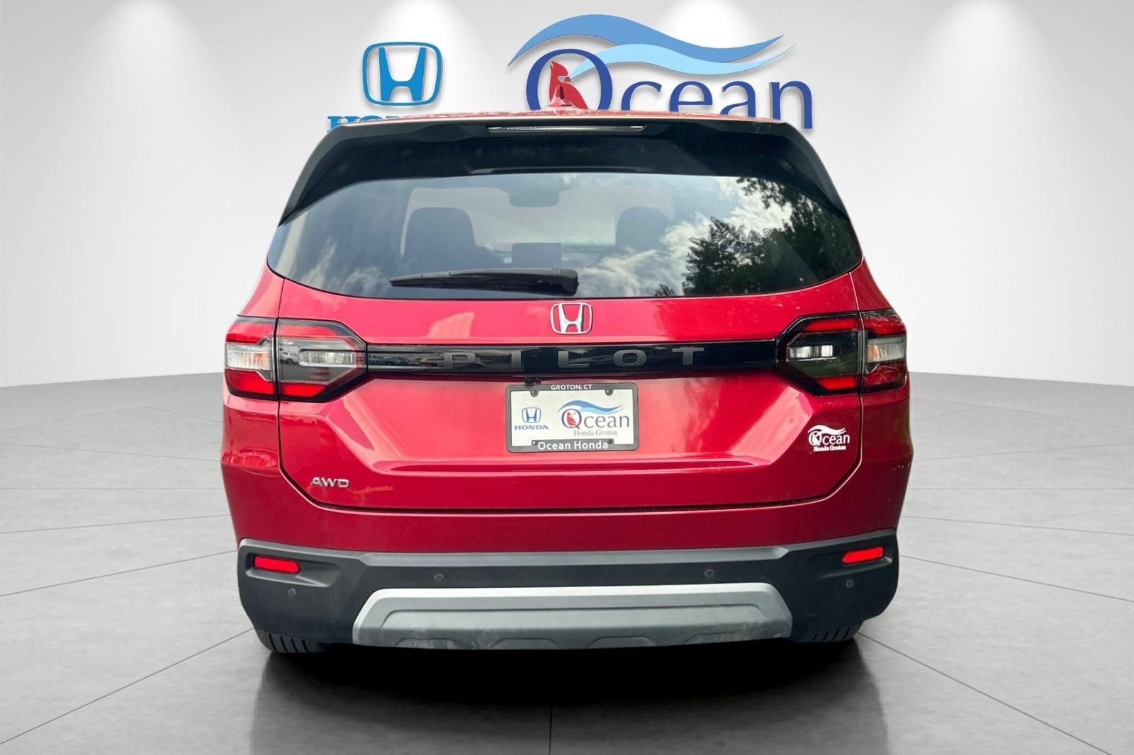 Used 2023 Honda Pilot EX-L image 4