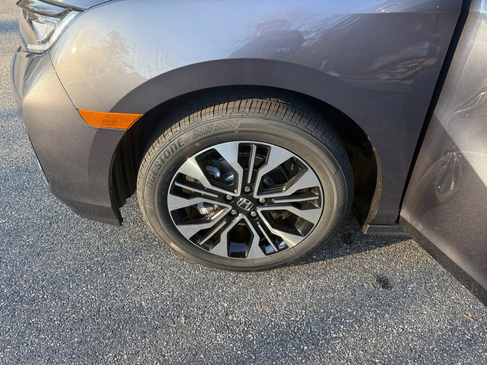Used 2026 Honda Odyssey Elite image 27