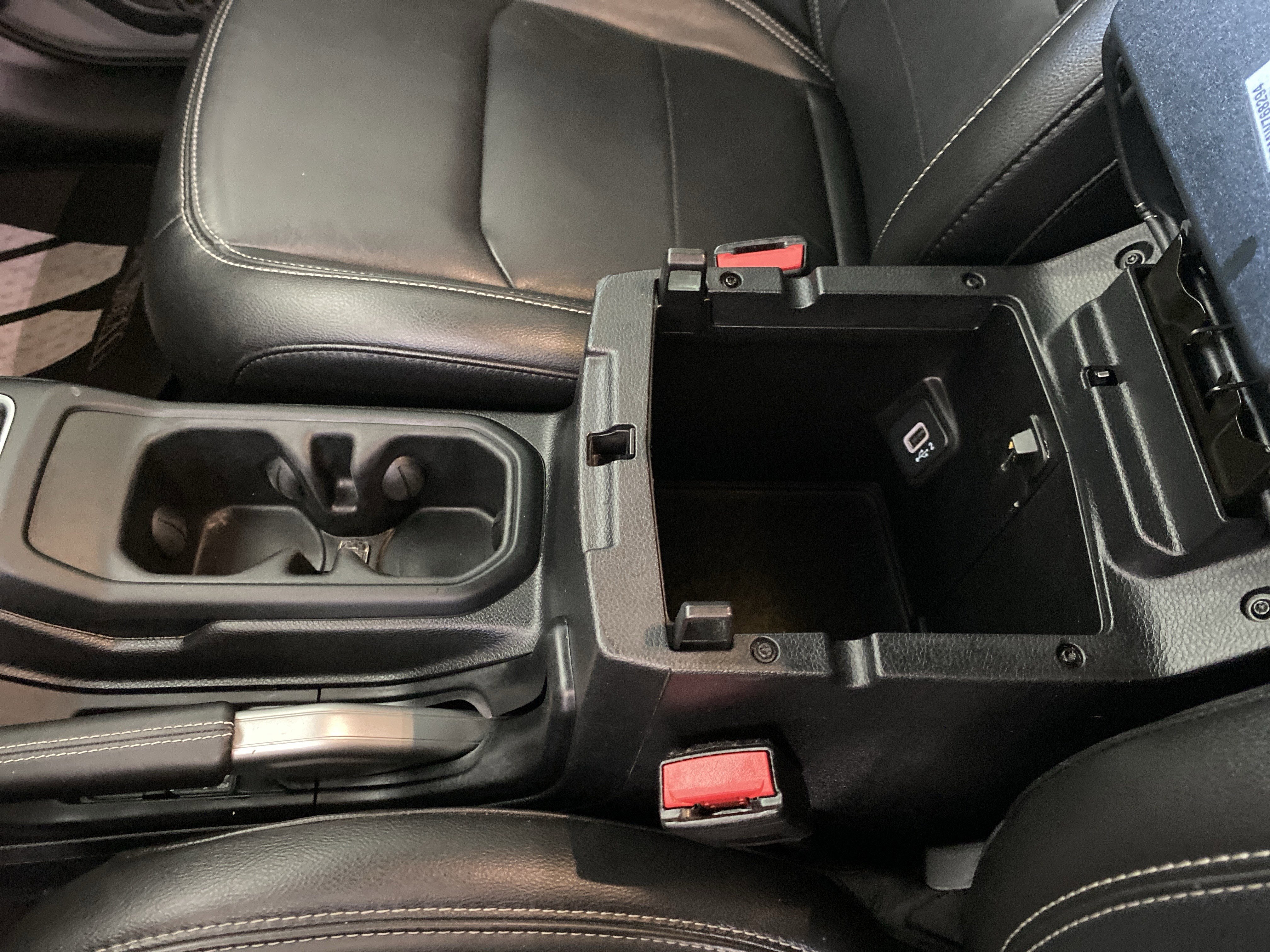 Used 2021 Jeep Wrangler Unlimited Sahara image 11