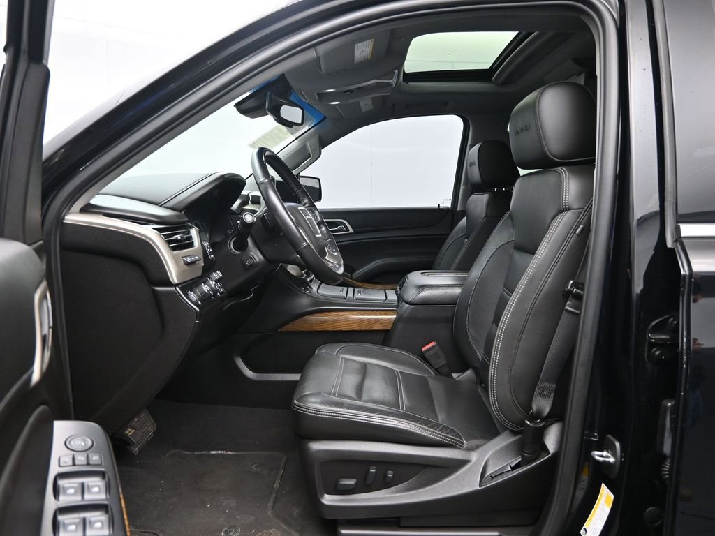 Used 2019 GMC Yukon Denali w/ Denali Ultimate Package image 28