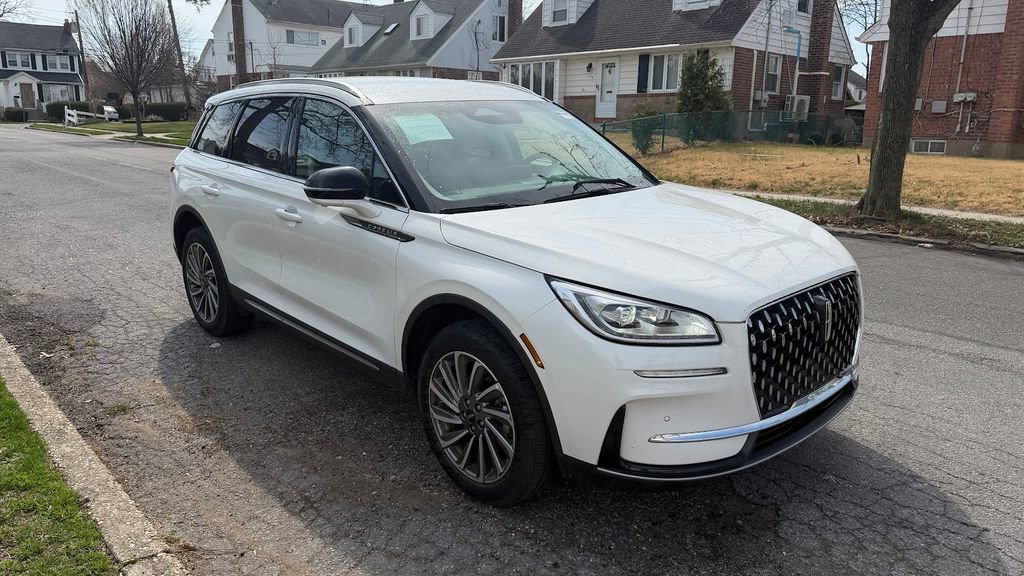 Used 2024 Lincoln Corsair Reserve w/ Equipment Group 201A image 4