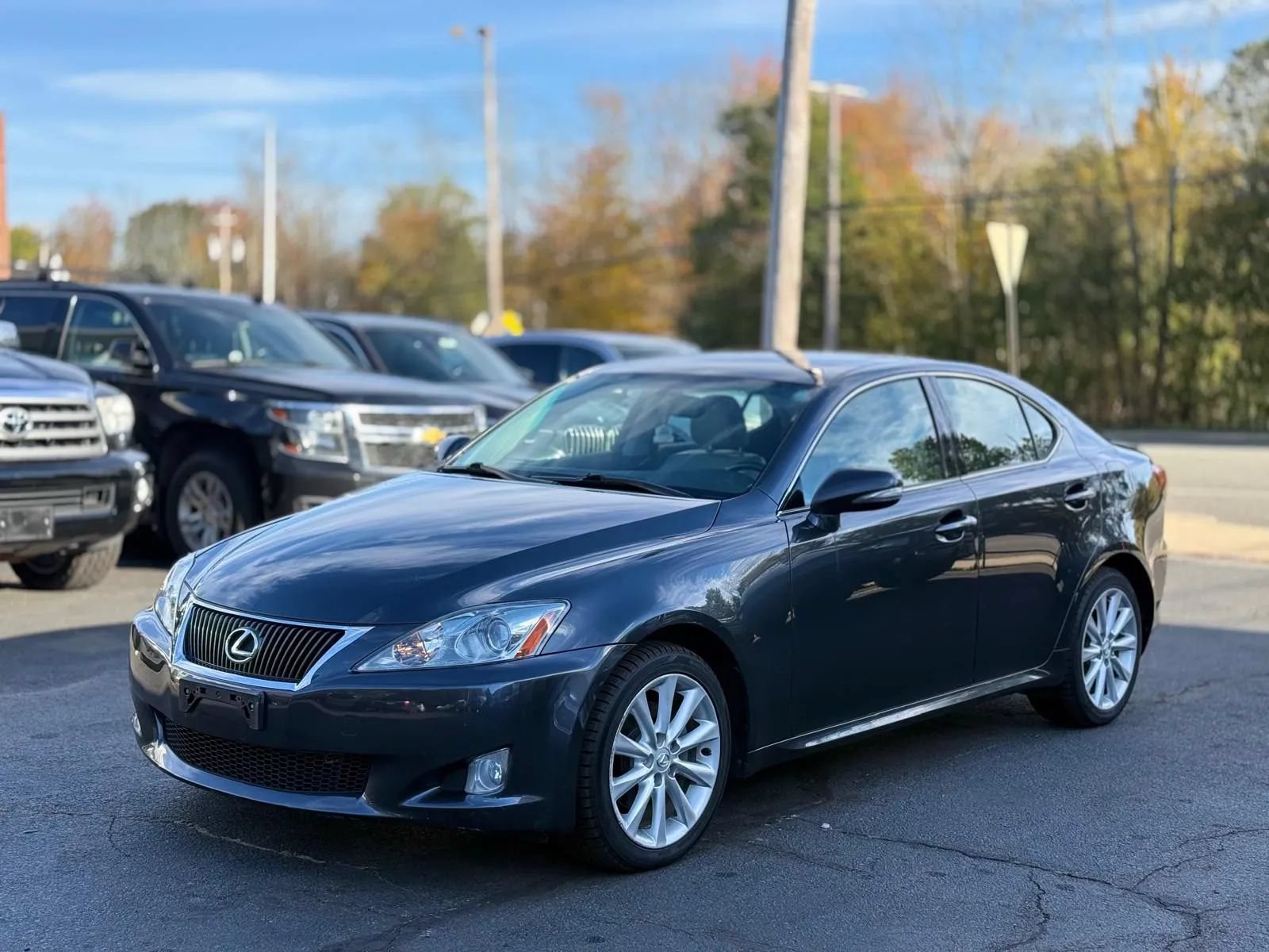 Used 2010 Lexus IS 250 AWD w/ Preferred Accessory Package image 4