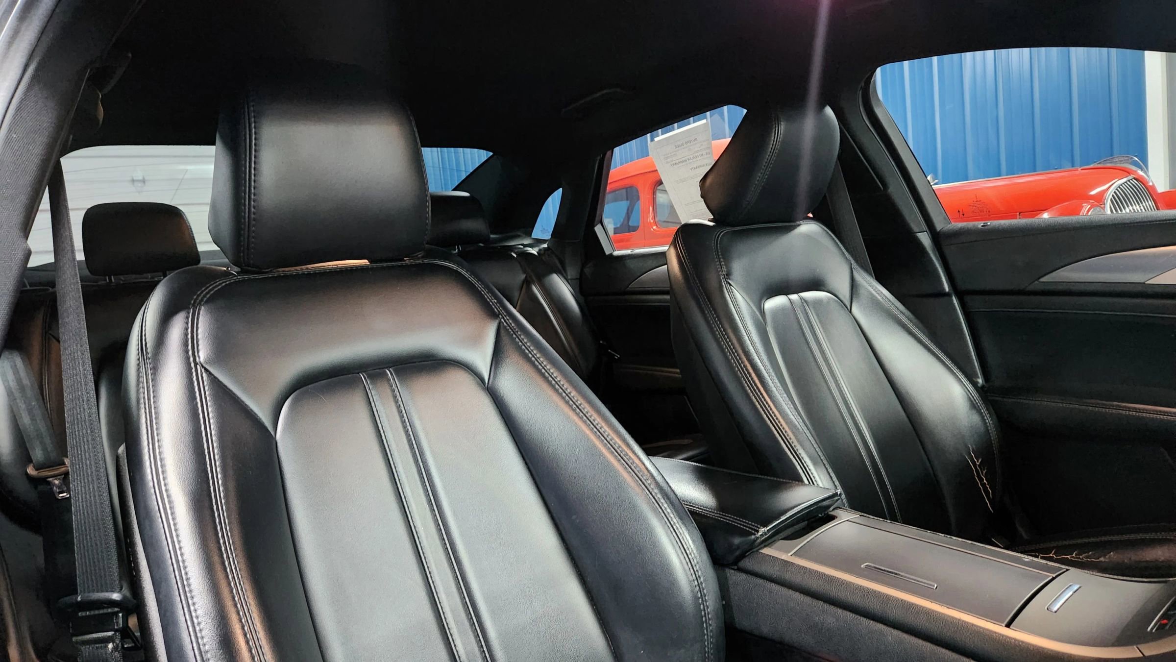 Used 2020 Lincoln MKZ image 14