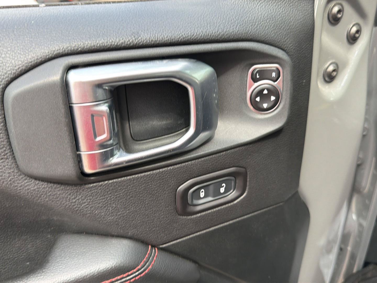 Used 2020 Jeep Wrangler Unlimited Rubicon AWD/4WD image 21