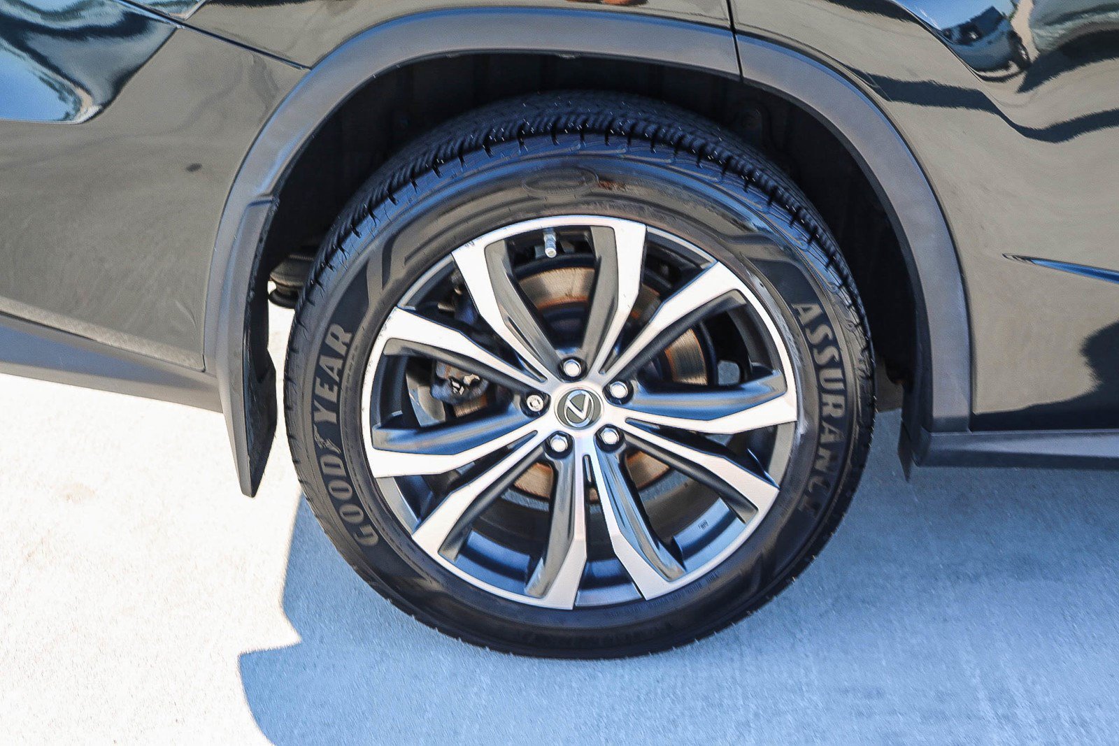Used 2019 Lexus RX 350L AWD image 11
